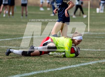 Thumbnail 2 in Mullen vs Smoky Hill photogallery.