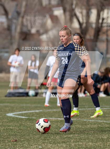 Thumbnail 3 in Mullen vs Smoky Hill photogallery.