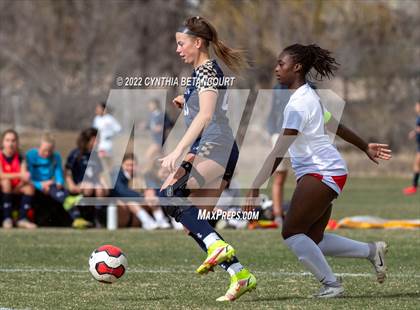 Thumbnail 3 in Mullen vs Smoky Hill photogallery.
