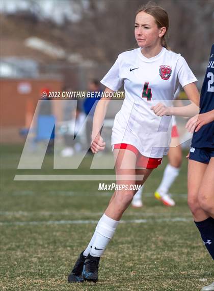 Thumbnail 3 in Mullen vs Smoky Hill photogallery.