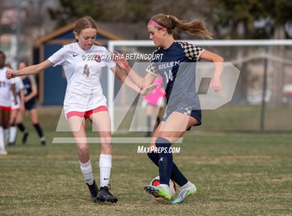 Thumbnail 1 in Mullen vs Smoky Hill photogallery.