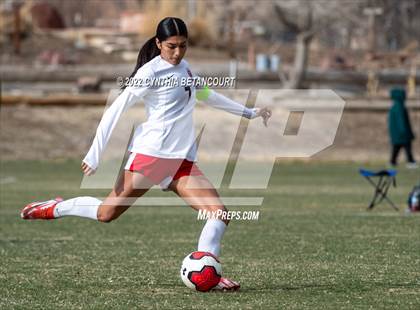 Thumbnail 3 in Mullen vs Smoky Hill photogallery.