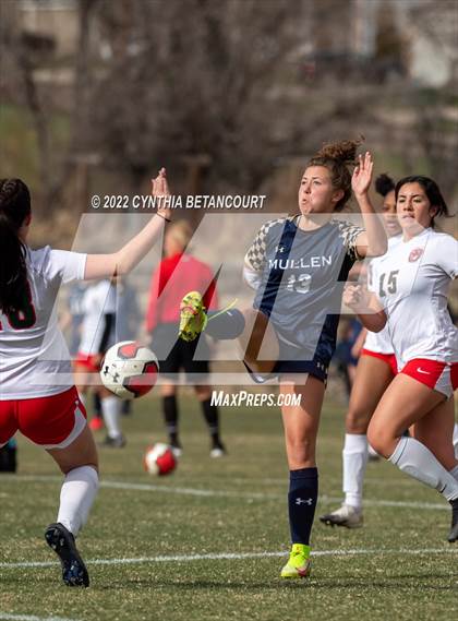 Thumbnail 3 in Mullen vs Smoky Hill photogallery.