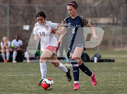 Thumbnail 3 in Mullen vs Smoky Hill photogallery.