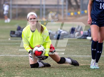 Thumbnail 1 in Mullen vs Smoky Hill photogallery.