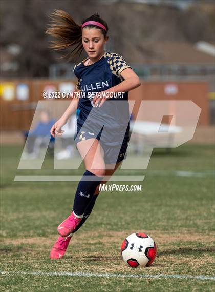 Thumbnail 1 in Mullen vs Smoky Hill photogallery.