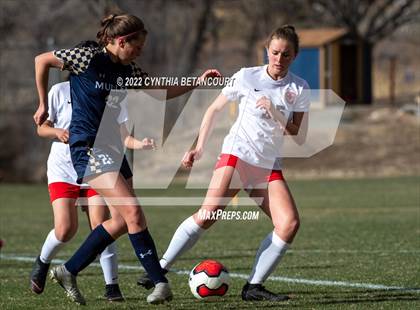 Thumbnail 1 in Mullen vs Smoky Hill photogallery.