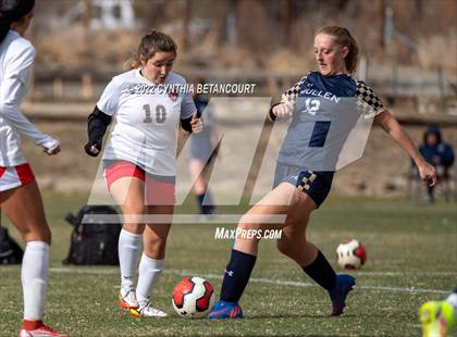 Thumbnail 3 in Mullen vs Smoky Hill photogallery.