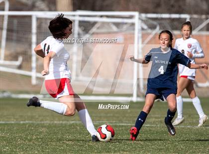 Thumbnail 3 in Mullen vs Smoky Hill photogallery.