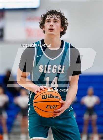 Thumbnail 3 in Siegel vs Blackman (TSSAA Regional SemiFinal) photogallery.
