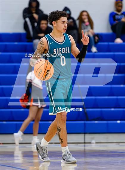 Thumbnail 2 in Siegel vs Blackman (TSSAA Regional SemiFinal) photogallery.