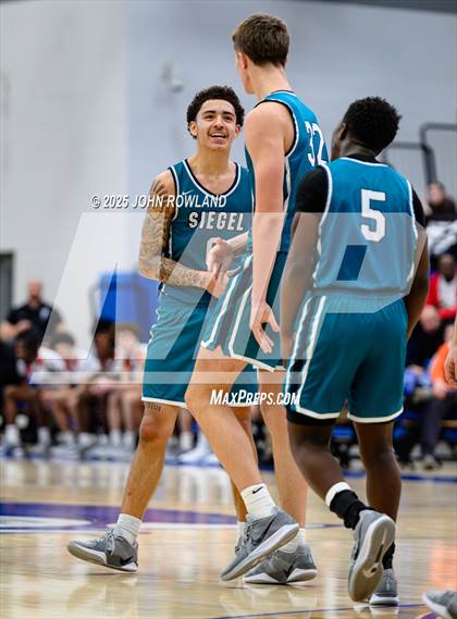 Thumbnail 1 in Siegel vs Blackman (TSSAA Regional SemiFinal) photogallery.