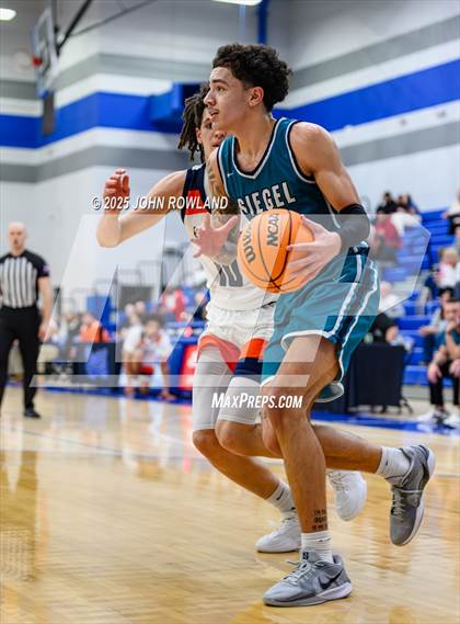 Thumbnail 1 in Siegel vs Blackman (TSSAA Regional SemiFinal) photogallery.