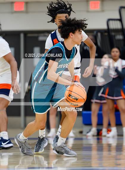 Thumbnail 2 in Siegel vs Blackman (TSSAA Regional SemiFinal) photogallery.