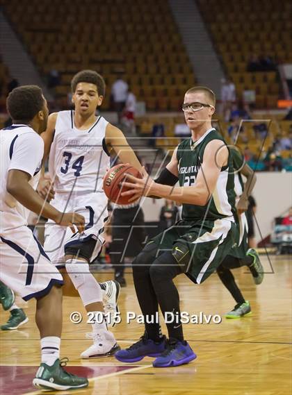 Thumbnail 2 in Overland vs. Mountain Vista (CHSAA 5A Great 8) photogallery.