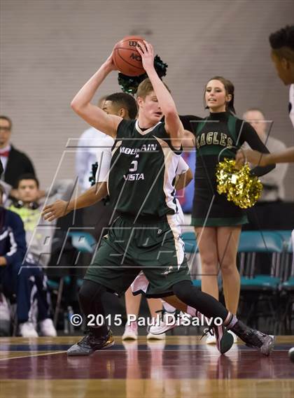 Thumbnail 1 in Overland vs. Mountain Vista (CHSAA 5A Great 8) photogallery.
