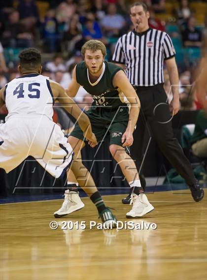Thumbnail 1 in Overland vs. Mountain Vista (CHSAA 5A Great 8) photogallery.