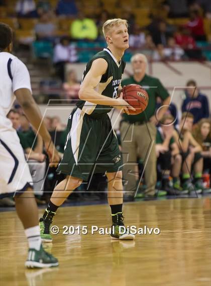 Thumbnail 1 in Overland vs. Mountain Vista (CHSAA 5A Great 8) photogallery.