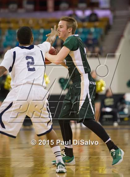 Thumbnail 3 in Overland vs. Mountain Vista (CHSAA 5A Great 8) photogallery.