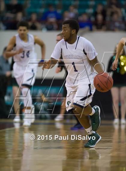 Thumbnail 2 in Overland vs. Mountain Vista (CHSAA 5A Great 8) photogallery.