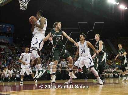 Thumbnail 2 in Overland vs. Mountain Vista (CHSAA 5A Great 8) photogallery.