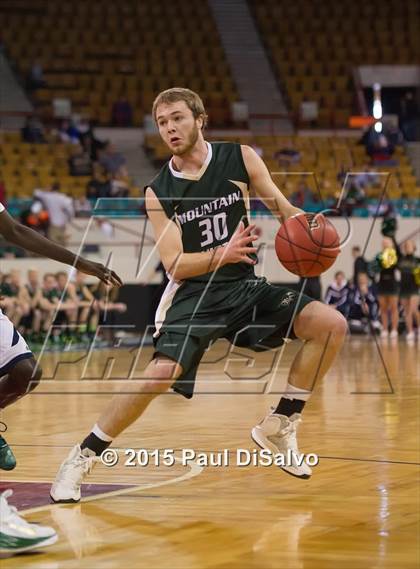 Thumbnail 2 in Overland vs. Mountain Vista (CHSAA 5A Great 8) photogallery.