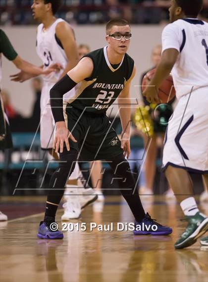 Thumbnail 2 in Overland vs. Mountain Vista (CHSAA 5A Great 8) photogallery.