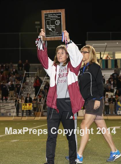 Thumbnail 2 in Bravo vs. Verdugo Hills (CIF L.A. City Section D2 Final) photogallery.