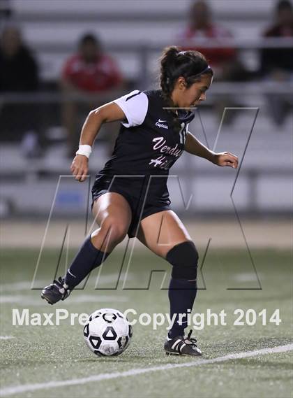Thumbnail 1 in Bravo vs. Verdugo Hills (CIF L.A. City Section D2 Final) photogallery.