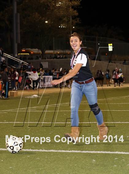 Thumbnail 1 in Bravo vs. Verdugo Hills (CIF L.A. City Section D2 Final) photogallery.