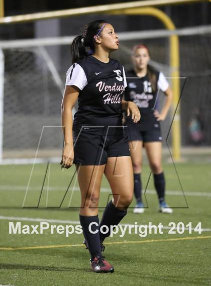 Thumbnail 2 in Bravo vs. Verdugo Hills (CIF L.A. City Section D2 Final) photogallery.