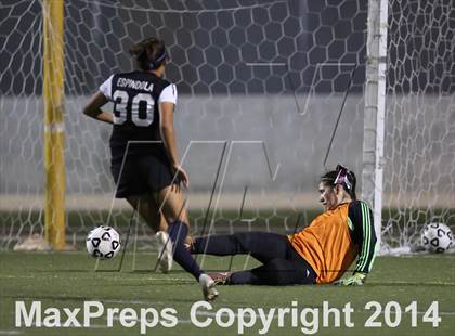 Thumbnail 1 in Bravo vs. Verdugo Hills (CIF L.A. City Section D2 Final) photogallery.