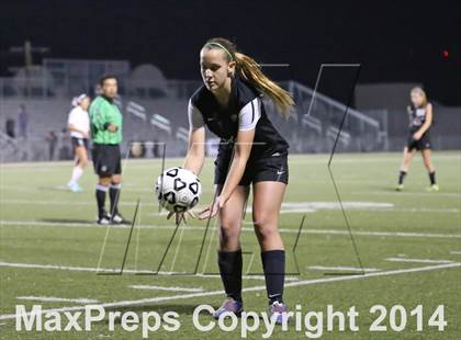 Thumbnail 1 in Bravo vs. Verdugo Hills (CIF L.A. City Section D2 Final) photogallery.