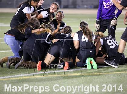 Thumbnail 2 in Bravo vs. Verdugo Hills (CIF L.A. City Section D2 Final) photogallery.
