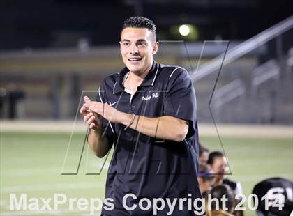Thumbnail 2 in Bravo vs. Verdugo Hills (CIF L.A. City Section D2 Final) photogallery.