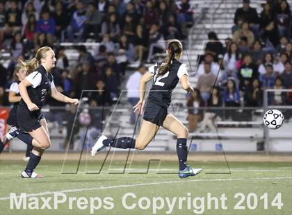 Thumbnail 2 in Bravo vs. Verdugo Hills (CIF L.A. City Section D2 Final) photogallery.