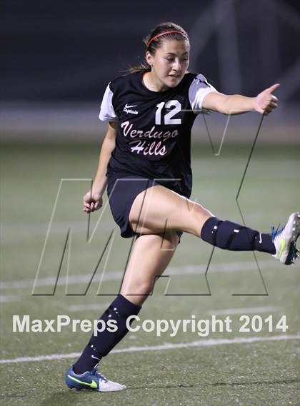 Thumbnail 1 in Bravo vs. Verdugo Hills (CIF L.A. City Section D2 Final) photogallery.