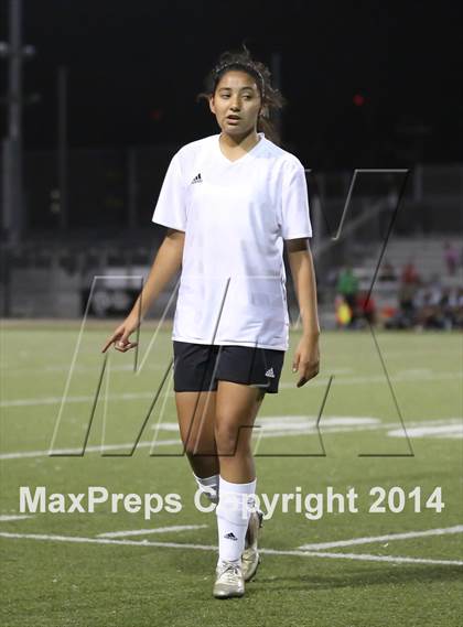 Thumbnail 3 in Bravo vs. Verdugo Hills (CIF L.A. City Section D2 Final) photogallery.