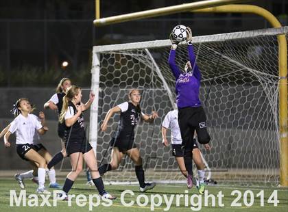Thumbnail 1 in Bravo vs. Verdugo Hills (CIF L.A. City Section D2 Final) photogallery.