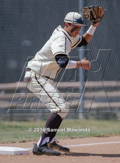 Thumbnail 3 in Narbonne vs. Kennedy (CIF LACS Division 1 Playoff) photogallery.