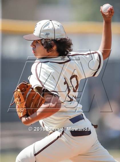 Thumbnail 2 in Narbonne vs. Kennedy (CIF LACS Division 1 Playoff) photogallery.