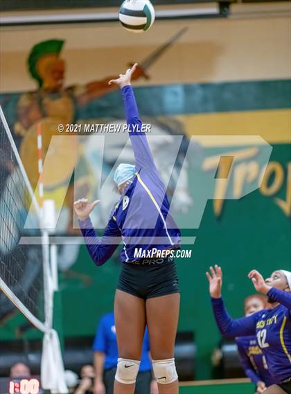Thumbnail 1 in Jack Britt vs. Seventy-First (Trojan Invitational Tournament) photogallery.