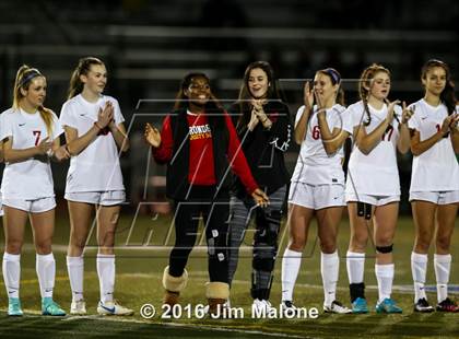 Thumbnail 3 in San Ramon Valley vs. Carondelet (CIF NCS D1 Final) photogallery.