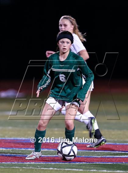 Thumbnail 3 in San Ramon Valley vs. Carondelet (CIF NCS D1 Final) photogallery.
