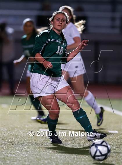 Thumbnail 3 in San Ramon Valley vs. Carondelet (CIF NCS D1 Final) photogallery.
