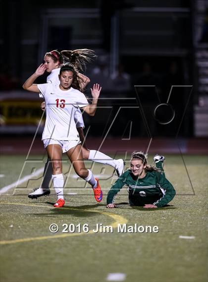 Thumbnail 3 in San Ramon Valley vs. Carondelet (CIF NCS D1 Final) photogallery.