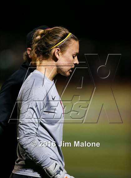 Thumbnail 2 in San Ramon Valley vs. Carondelet (CIF NCS D1 Final) photogallery.
