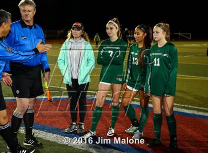 Thumbnail 3 in San Ramon Valley vs. Carondelet (CIF NCS D1 Final) photogallery.
