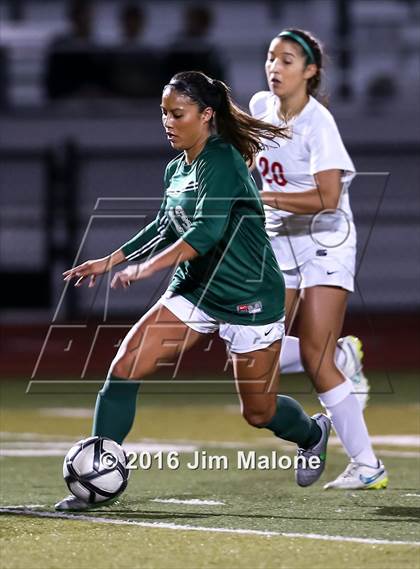 Thumbnail 2 in San Ramon Valley vs. Carondelet (CIF NCS D1 Final) photogallery.