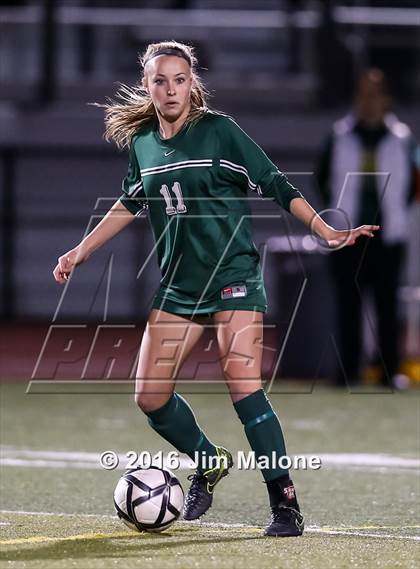 Thumbnail 2 in San Ramon Valley vs. Carondelet (CIF NCS D1 Final) photogallery.